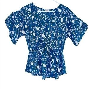 SIENNA SKY 🌿blue blouse with white flowers, size Small